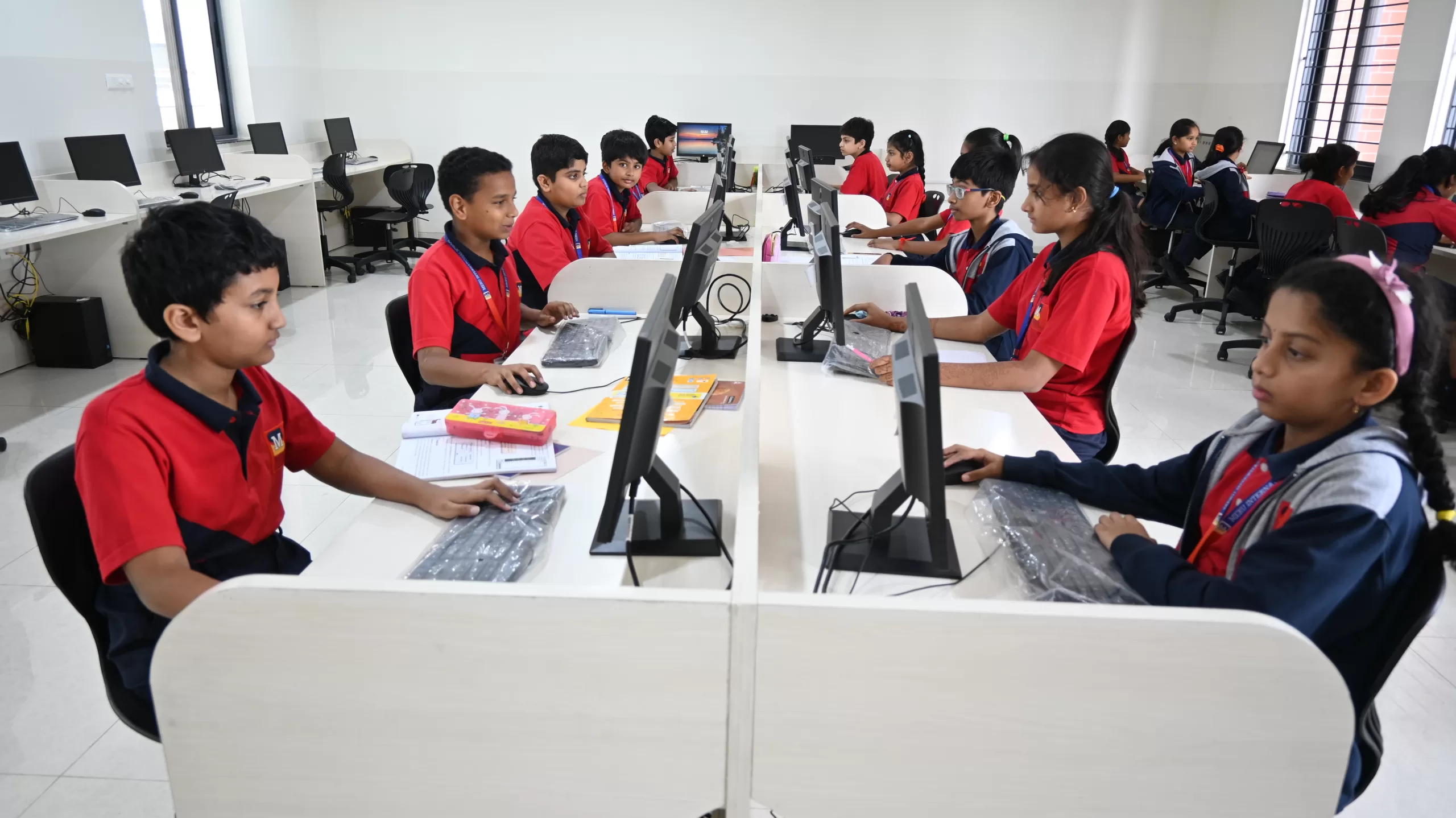 Meru student using tech to work